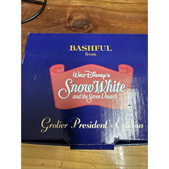 Grolier President's Edition - Disney's Bashful Dwarf Christmas Ornament In Box - Picture 4 of 4